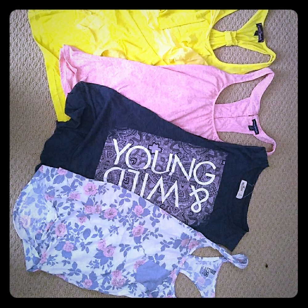 Bundle of summer tanks!